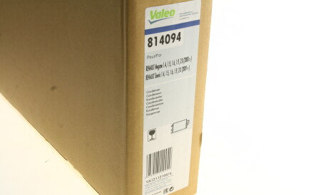 Фото 2 - Радиатор кондиционера Valeo 814094