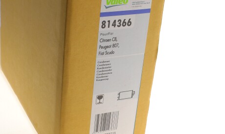 Фото 2 - Радіатор кондиціонера Valeo 814366