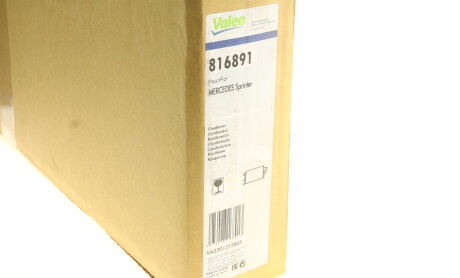Фото 5 - Радиатор кондиционера Valeo 816891
