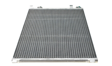 Фото 3 - Радіатор кондиціонера Valeo 817608