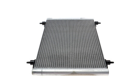 Фото 4 - Радіатор кондиціонера Valeo 818171