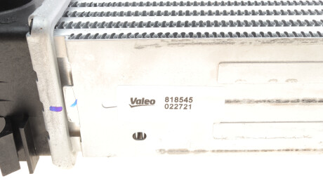 Фото 6 - Интеркулер Valeo 818545