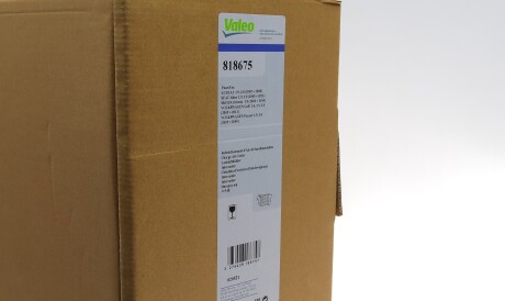 Фото 2 - Интеркулер Valeo 818675