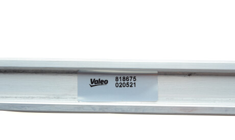 Фото 3 - Интеркулер Valeo 818675