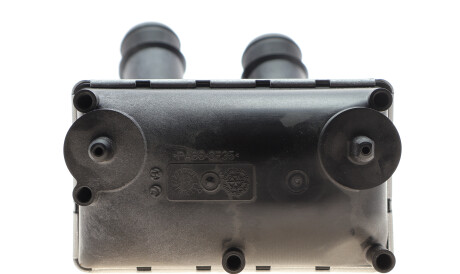 Фото 3 - Інтеркулер Valeo 818866