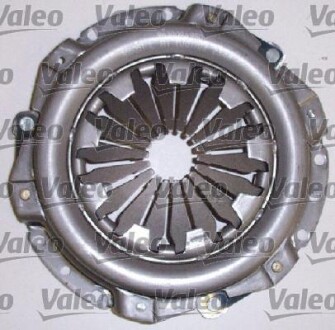 Комплект зчеплення + підшипник - ((7711130032)) Valeo 821070