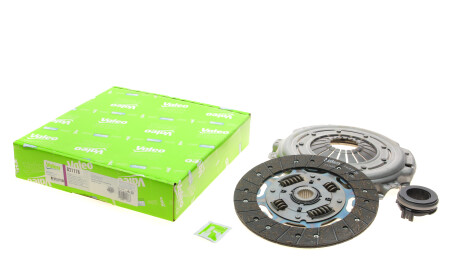 Комплект зчеплення Land Rover Freelander 1.8 16V/2.0 DI 98-06 (d=228mm) (+вижимний) - (22105P5T305, 8510210, STC4613) Valeo 821178