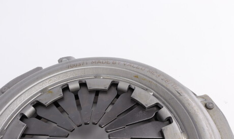 Фото 2 - Комплект сцепления Valeo 821365