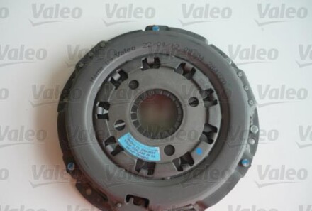 Фото 3 - Комплект сцепления Valeo 826204