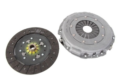 Фото 2 - Комплект сцепления Valeo 826230