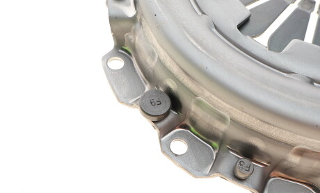 Фото 4 - Комплект сцепления Valeo 828053