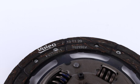 Фото 6 - Комплект зчеплення Valeo 832248