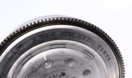 Фото 2 - Маховик Valeo 836038