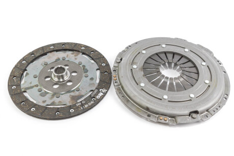 Фото 2 - Комплект зчеплення Valeo 877033