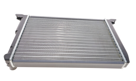 Фото 3 - Радиатор охлаждения двигателя Van Wezel 03002028