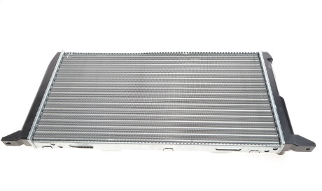 Фото 3 - Радіатор охолодження Van Wezel 03002047