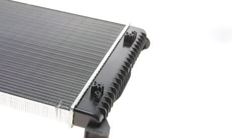 Фото 3 - Радіатор охолодження Van Wezel 03002201