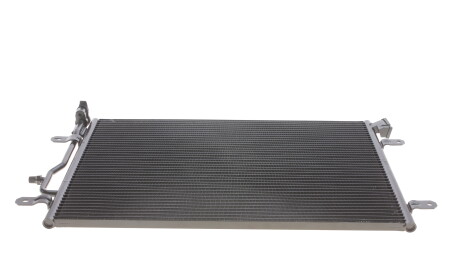 Фото 4 - Радиатор кондиционера Van Wezel 03005194