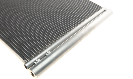 Фото 3 - Радіатор кондиціонера Van Wezel 06005370