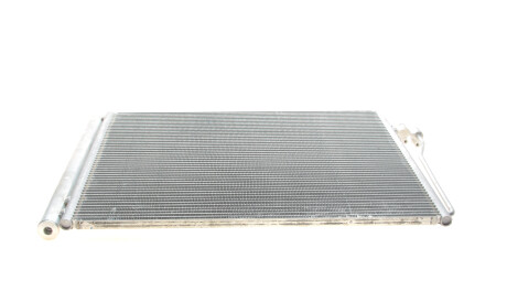 Фото 3 - Радіатор кондиціонера Van Wezel 06005371