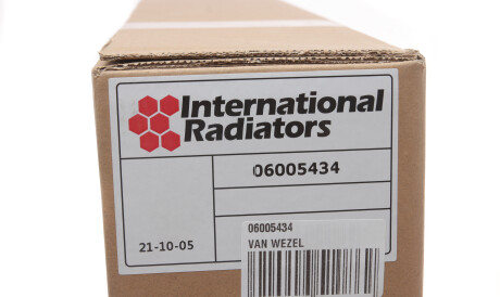Фото 2 - Радіатор кондиціонера Van Wezel 06005434