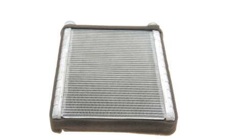 Фото 3 - Радиатор печки Van Wezel 06006344