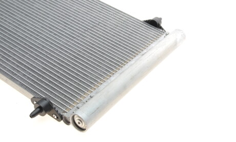 Фото 7 - Радіатор кондиціонера Van Wezel 09005231