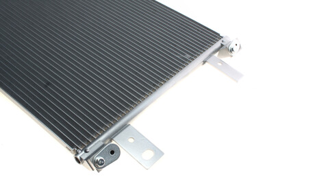 Фото 3 - Радіатор кондиціонера Van Wezel 09015702