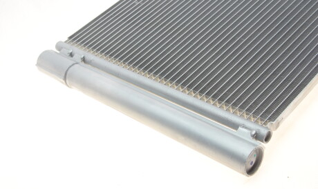 Фото 3 - Радіатор кондиціонера Van Wezel 17005314