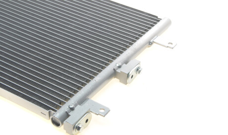 Фото 3 - Радіатор кондиціонера Van Wezel 17005342