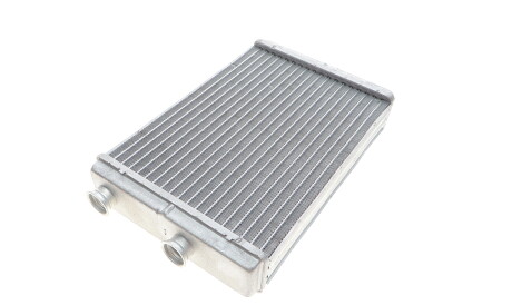 Фото 2 - Радиатор печки Van Wezel 17006220