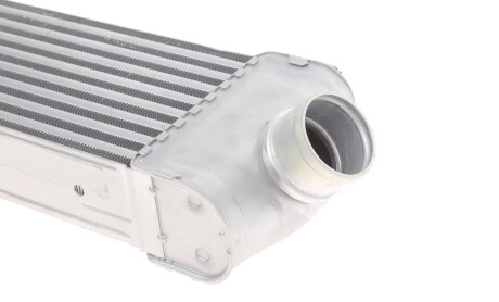 Фото 7 - Интеркулер Van Wezel 18004406