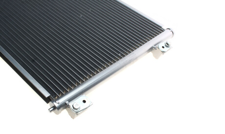 Фото 3 - Радіатор кондиціонера Van Wezel 18005303