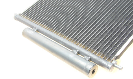 Фото 3 - Радіатор кондиціонера Van Wezel 25015701