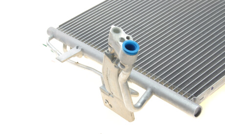 Фото 3 - Радиатор кондиционера Van Wezel 27005281