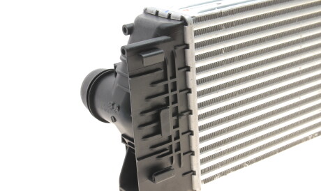 Фото 3 - Интеркулер Van Wezel 30004582