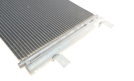 Фото 6 - Радіатор кондиціонера Van Wezel 37005499