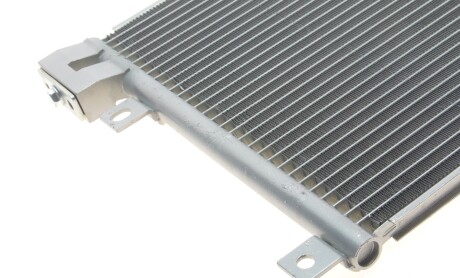 Фото 8 - Радиатор кондиционера Van Wezel 37005634