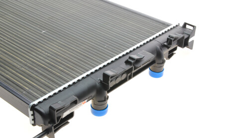 Фото 4 - Радиатор охлаждения двигателя Van Wezel 43002307