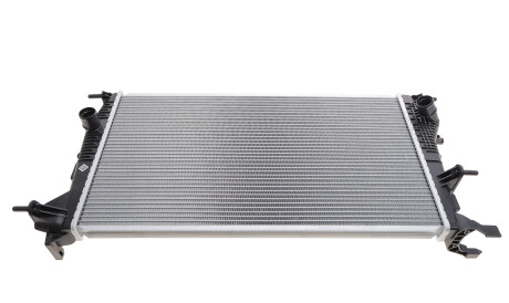 Фото 3 - Радиатор охлаждения двигателя Van Wezel 43002409