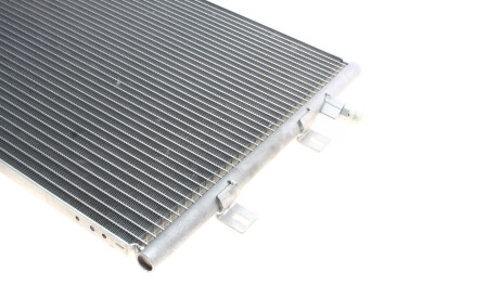 Фото 3 - Радіатор кондиціонера Van Wezel 43005395