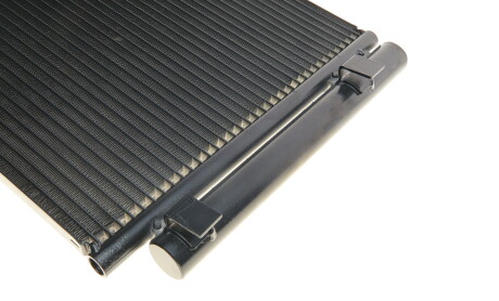 Фото 4 - Радиатор кондиционера Van Wezel 43005475