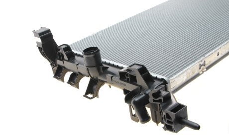 Фото 6 - Радіатор охолодження Van Wezel 43012706