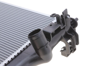 Фото 3 - Радіатор охолодження Van Wezel 43012711