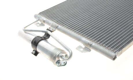 Фото 4 - Радіатор кондиціонера Van Wezel 43015275