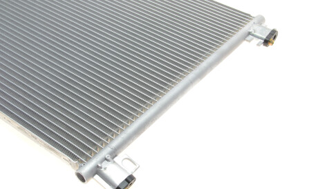 Фото 3 - Радіатор кондиціонера Van Wezel 43015703