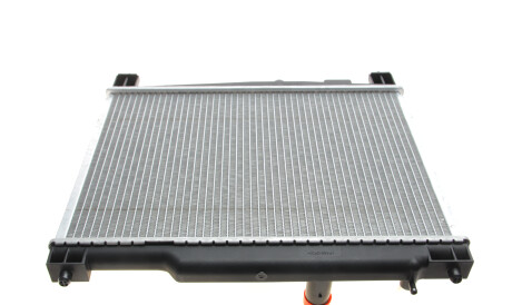 Фото 3 - Радиатор охлаждения двигателя Van Wezel 53002251