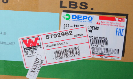 Фото 2 - Фара основная Van Wezel 5792962