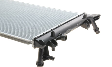 Фото 4 - Радіатор охолодження Van Wezel 58002326