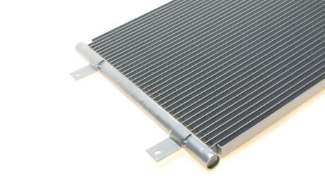 Фото 3 - Радіатор кондиціонера Van Wezel 58005153